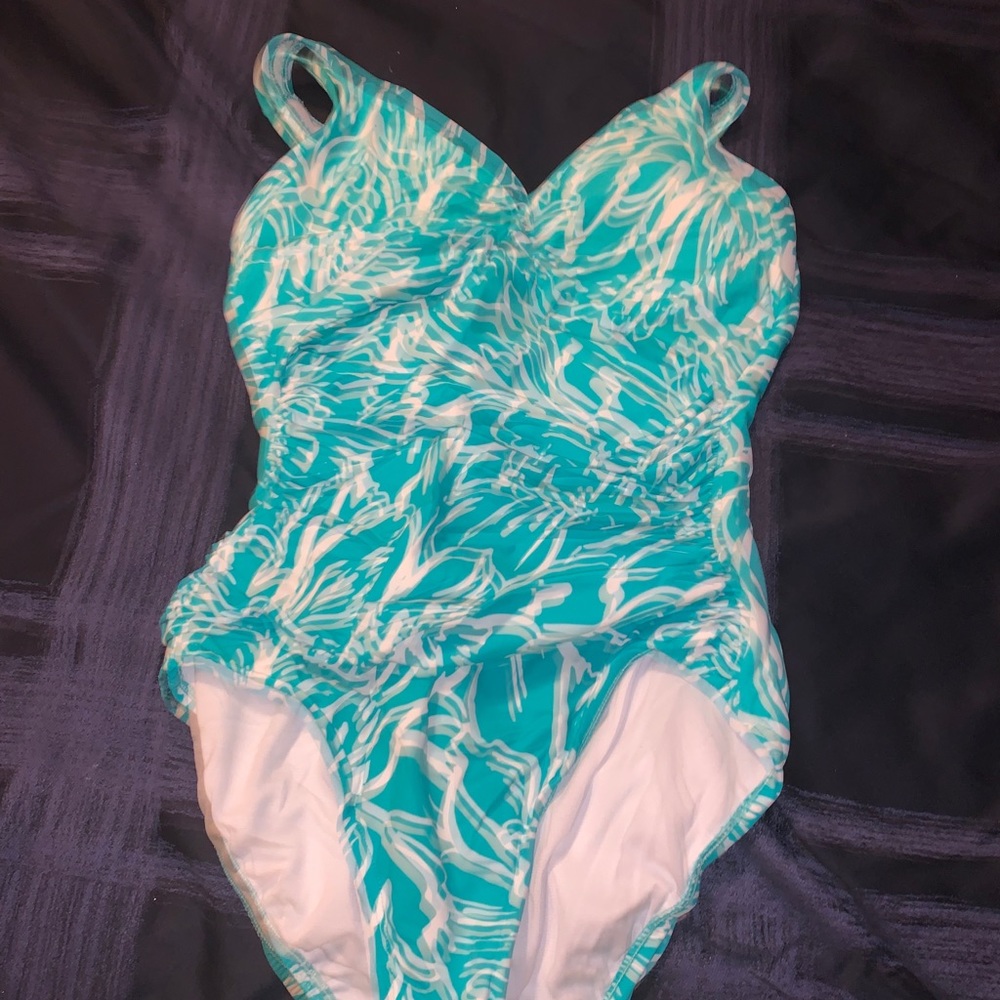 Turquoise & White One-Piece Swim Suit - Classic Scoop Neck